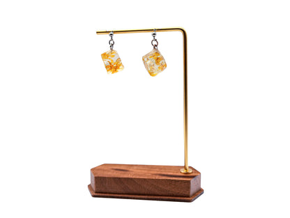 No.015 キンモクセイcube  ピアス 一点物