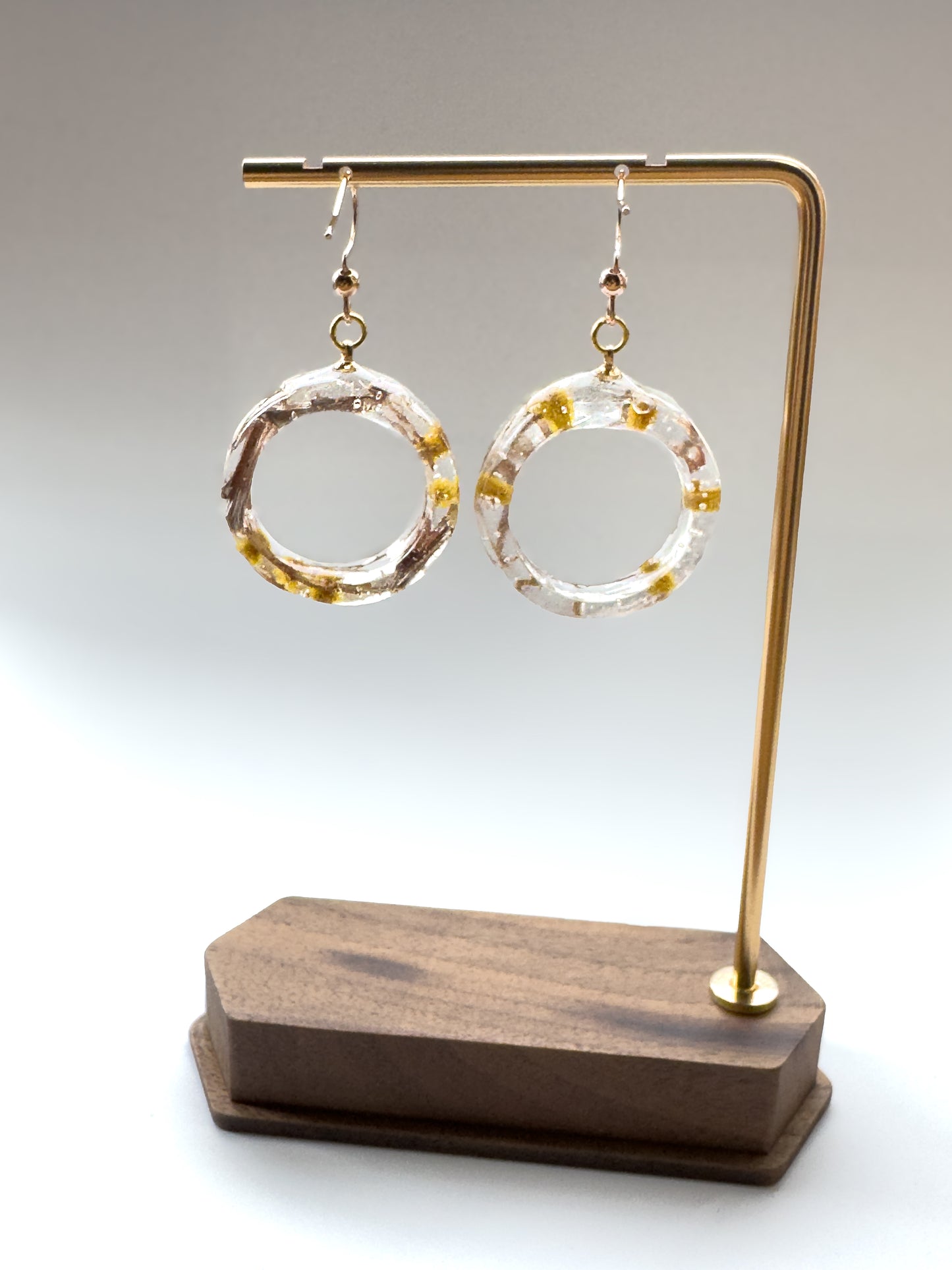 No.008 ミモザ ピアス 一点物