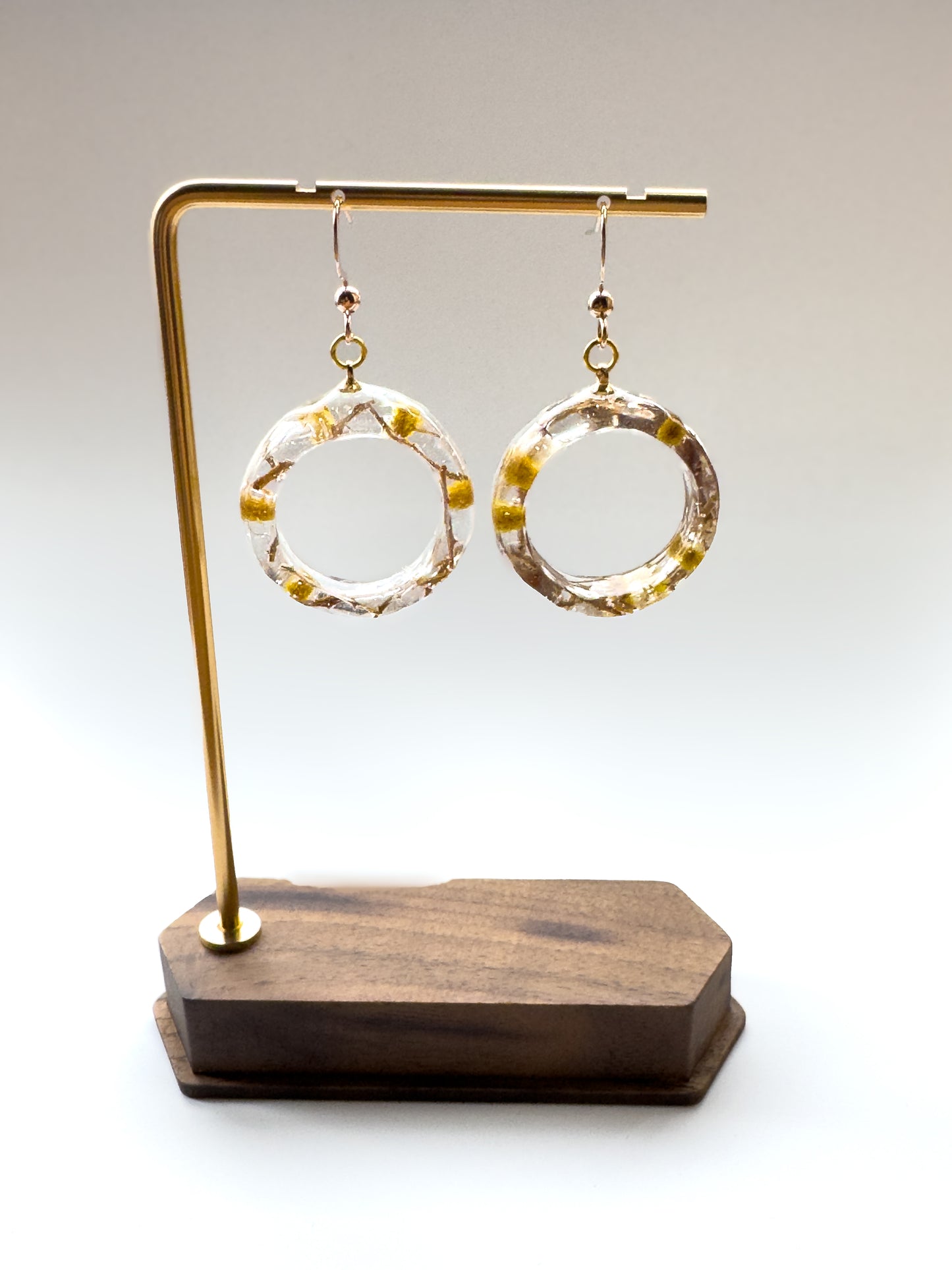 No.008 ミモザ ピアス 一点物