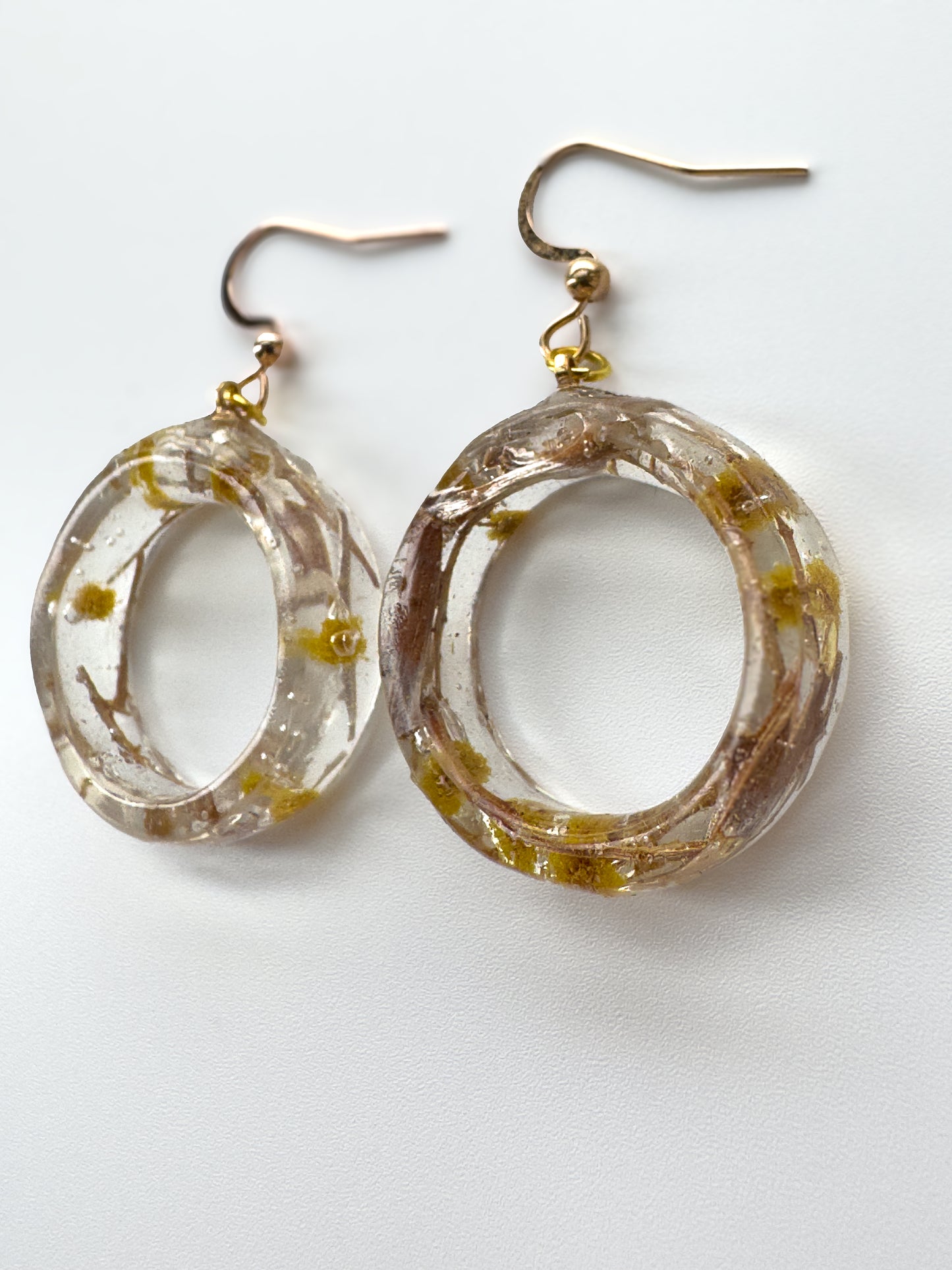 No.008 ミモザ ピアス 一点物