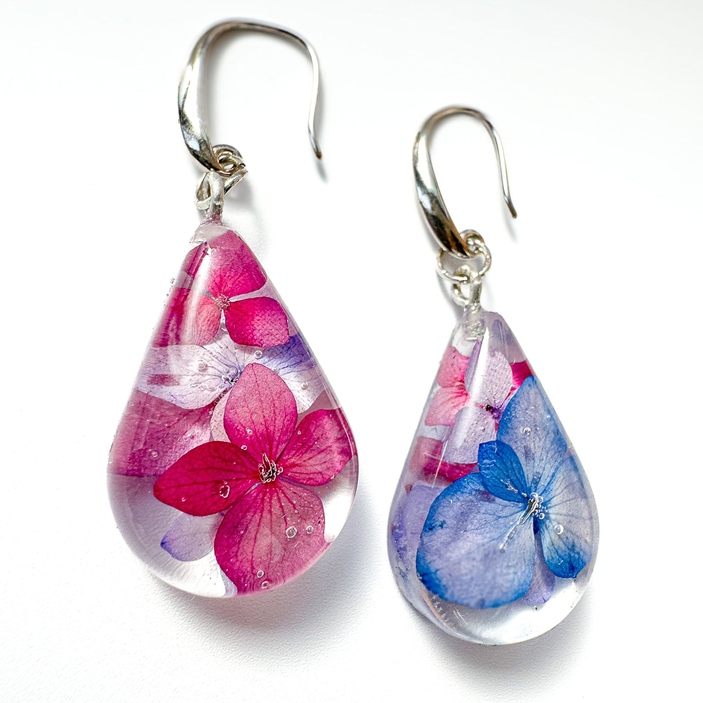 No.047 アジサイの朝露 ピアス 一点物