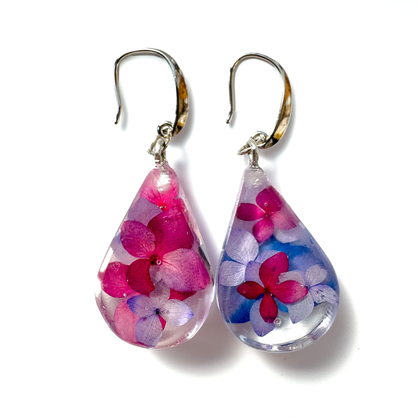 No.047 アジサイの朝露 ピアス 一点物